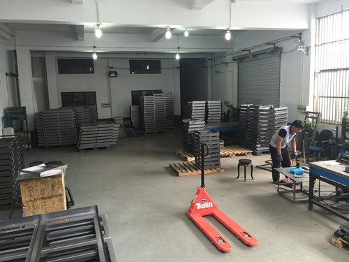 焊接螺釘，儲(chǔ)能螺釘，短周期螺釘，長(zhǎng)周期螺釘，焊釘，焊接螺柱，裕豐五金，焊釘廠家，緊固件，焊釘定制