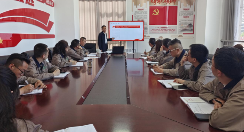恪守“六大紀律” 筑牢思想根基——集團黨委委員、紀委書記赴朝物開投公司黨支部講授專題黨課